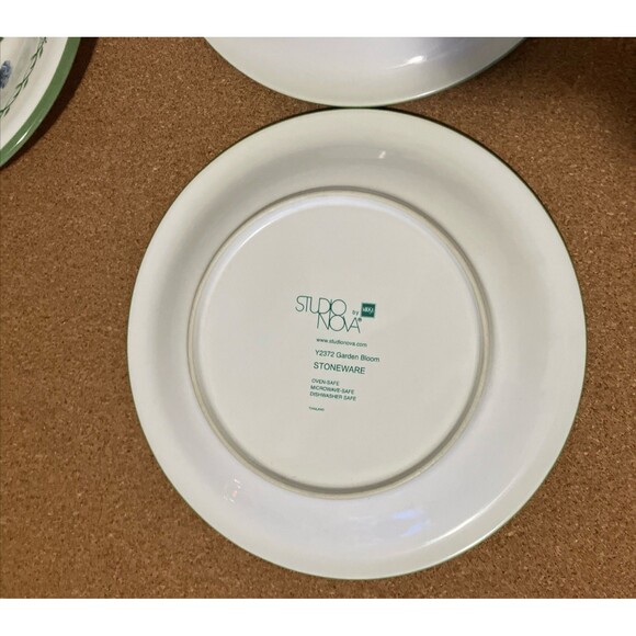 Mikasa set of 5 GARDEN BLOOM  7 3/4" Salad Plates Studio Nova Y 2372 - Picture 11 of 16